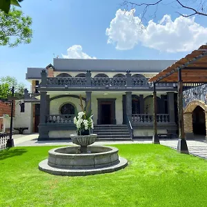 https://boutique-casa-antonieta.hotels-in-queretaro.com