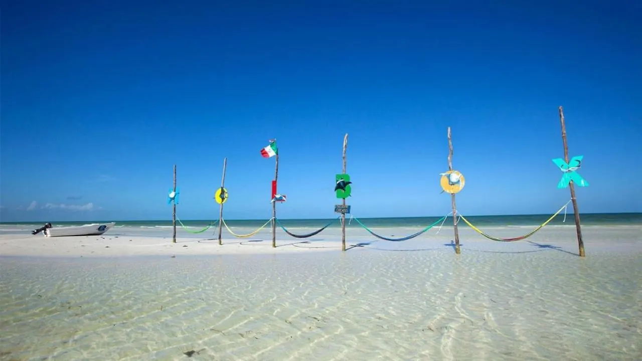 Hotel Don Panchon y Maruxa Isla Holbox 3*,  México