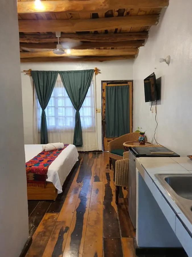Hotel Don Panchon y Maruxa Isla Holbox