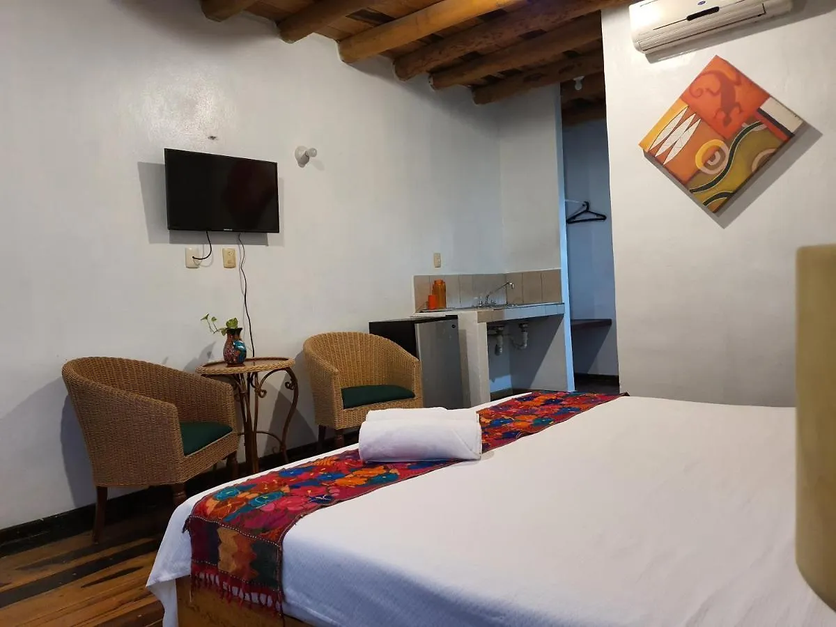 Hotel Don Panchon y Maruxa Isla Holbox México