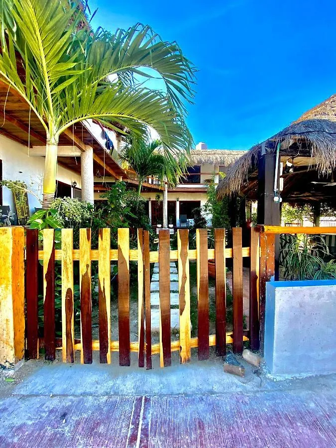 Don Panchon Y Maruxa Hotel Isla Holbox 3*,